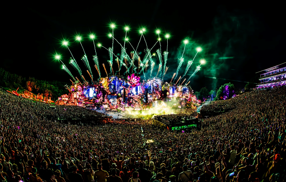 Découvrez le thème de Tomorrowland Belgique en 2025 !